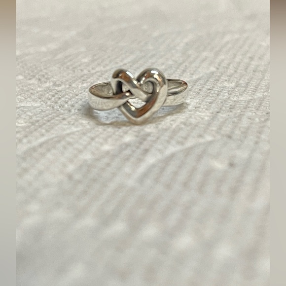 James Avery Heart Knot Ring - size 7 - Picture 3 of 8